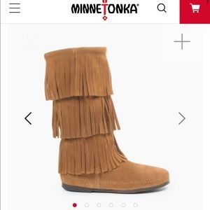Minnetonka Fringe boots